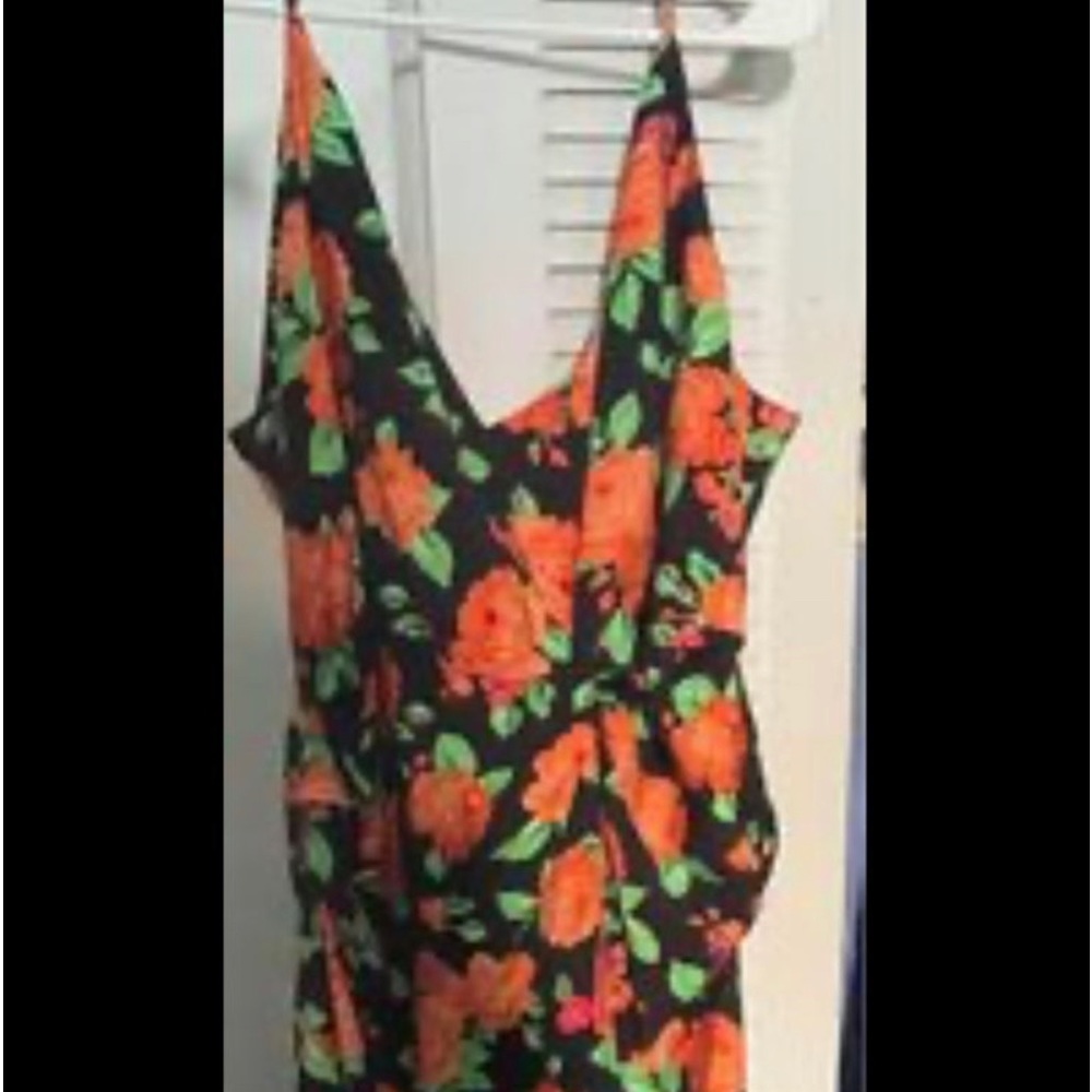 MIDI floral sleeveless dress for women . Brand new